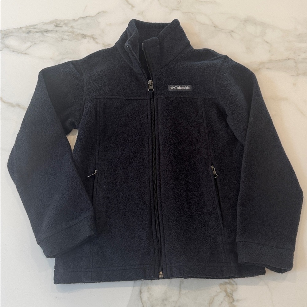 Columbia Dark gray Fleece Jacket. Size small (8)